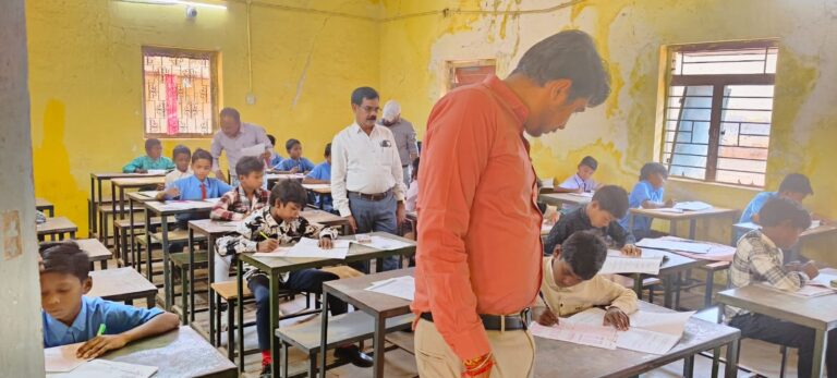 एकलव्य विद्यालय प्रवेश परीक्षा सफलतापूर्वक संपन्न, 333 परीक्षार्थी हुए शामिल।