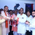 उपमुख्यमंत्री  शर्मा और स्वास्थ्य मंत्री श्याम बिहारी जायसवाल ने किया जिला अस्पताल में सिटी स्कैन यूनिट लोकार्पण