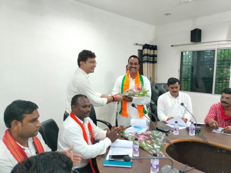 वन स्थायी समिति की बैठक संपन्न।